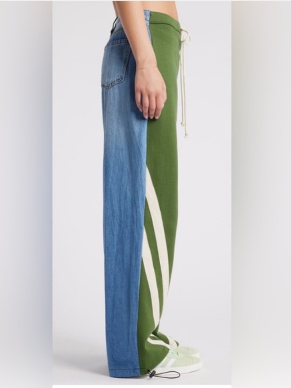 Austin Landing - Green High Baggy Mixed Media Jeans Size: 1 - Picture 4 of 10